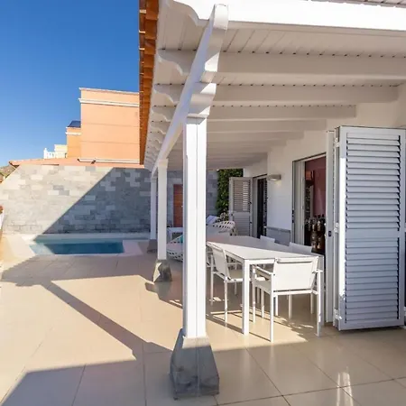 Privada Con Piscina Tenerife Sur Aljaba 5 Chayofa